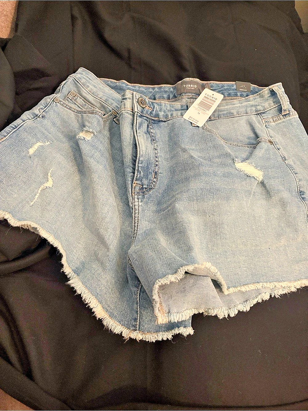 Torrid  Shorts in Blue Waist 28 NWT
